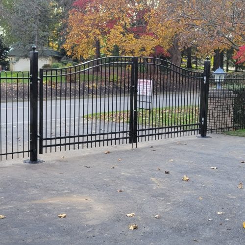 Ornamental Rod Fence | Grand Mill Fence